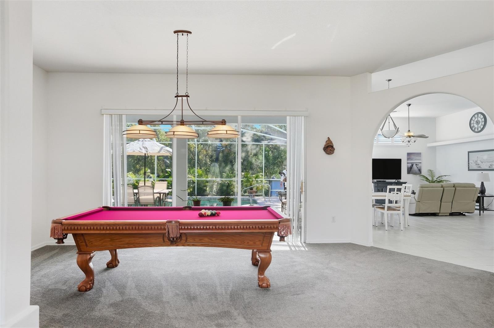 SPRING HILL - Residential