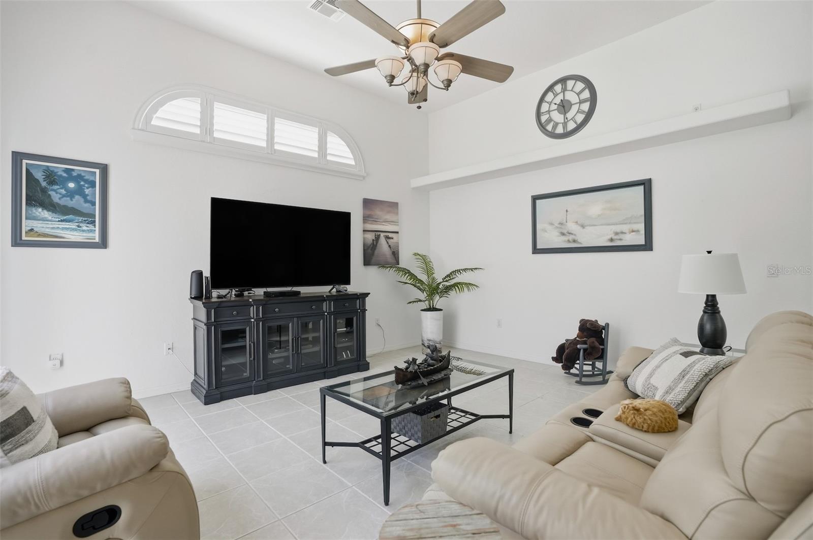 SPRING HILL - Residential