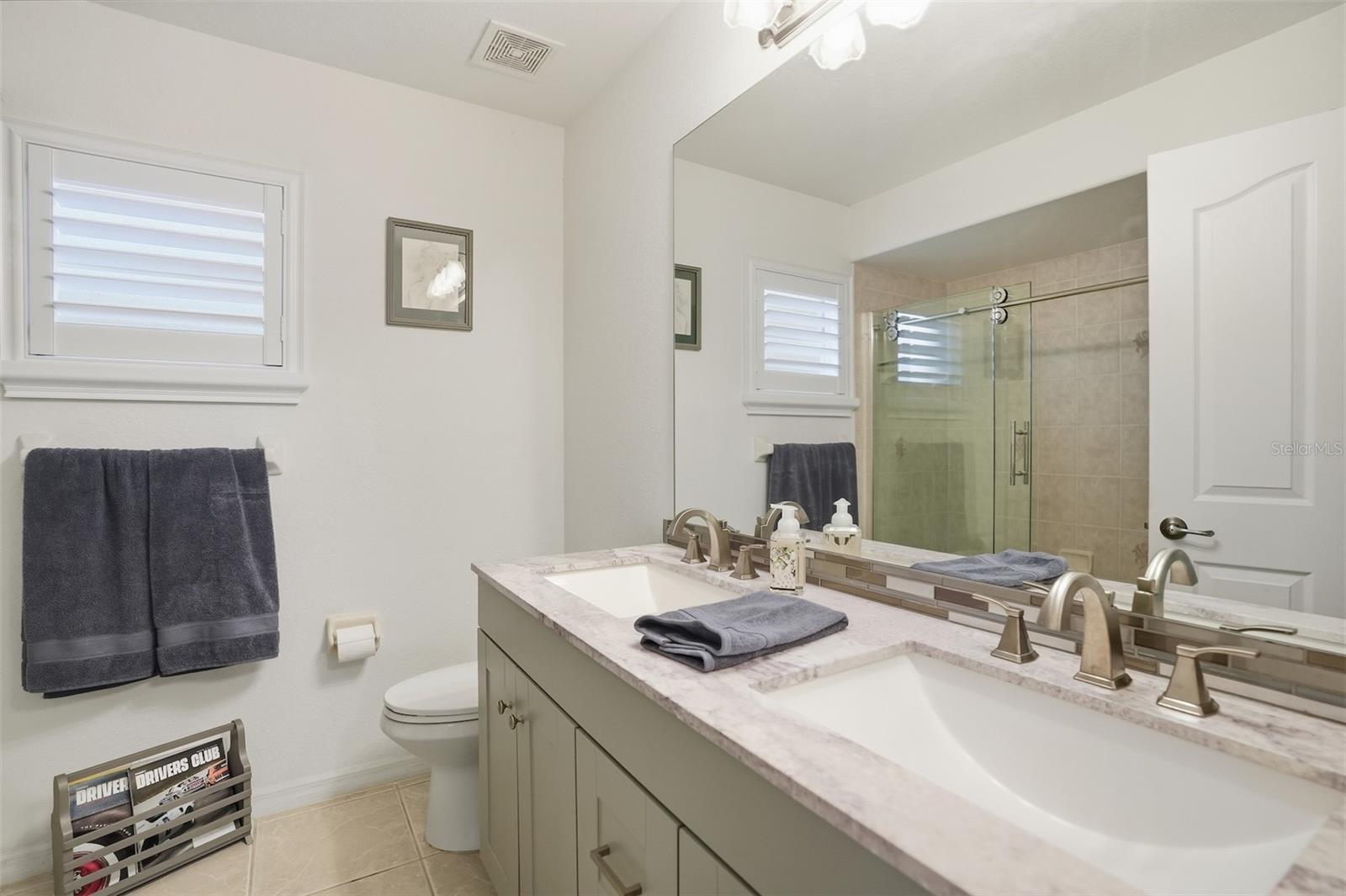 SPRING HILL - Residential