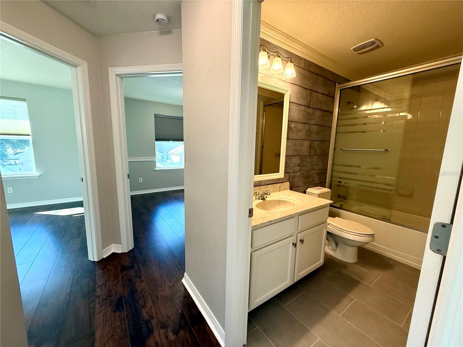 WINDERMERE LNDGS FD-1 - Residential Lease