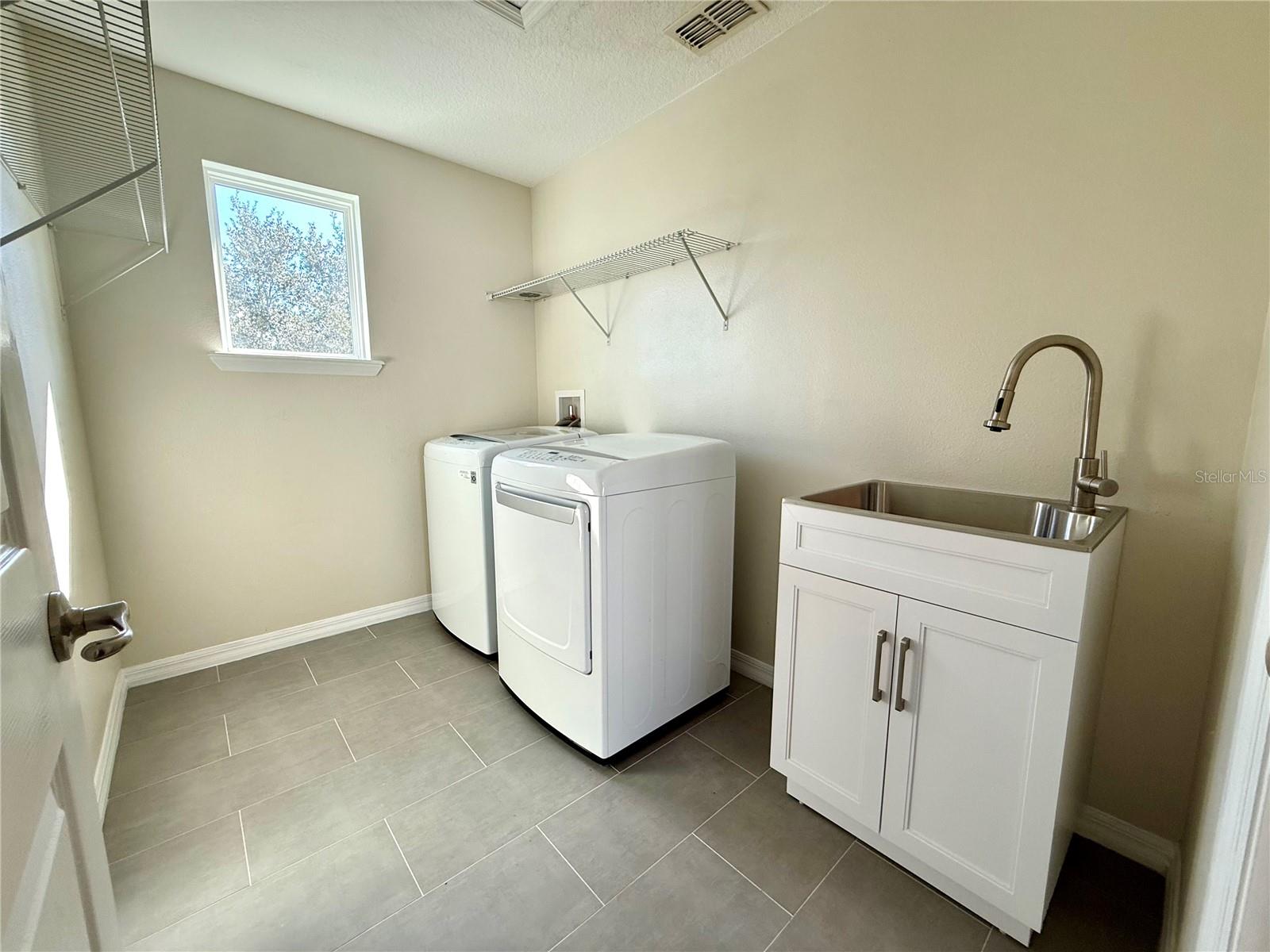 WINDERMERE LNDGS FD-1 - Residential Lease