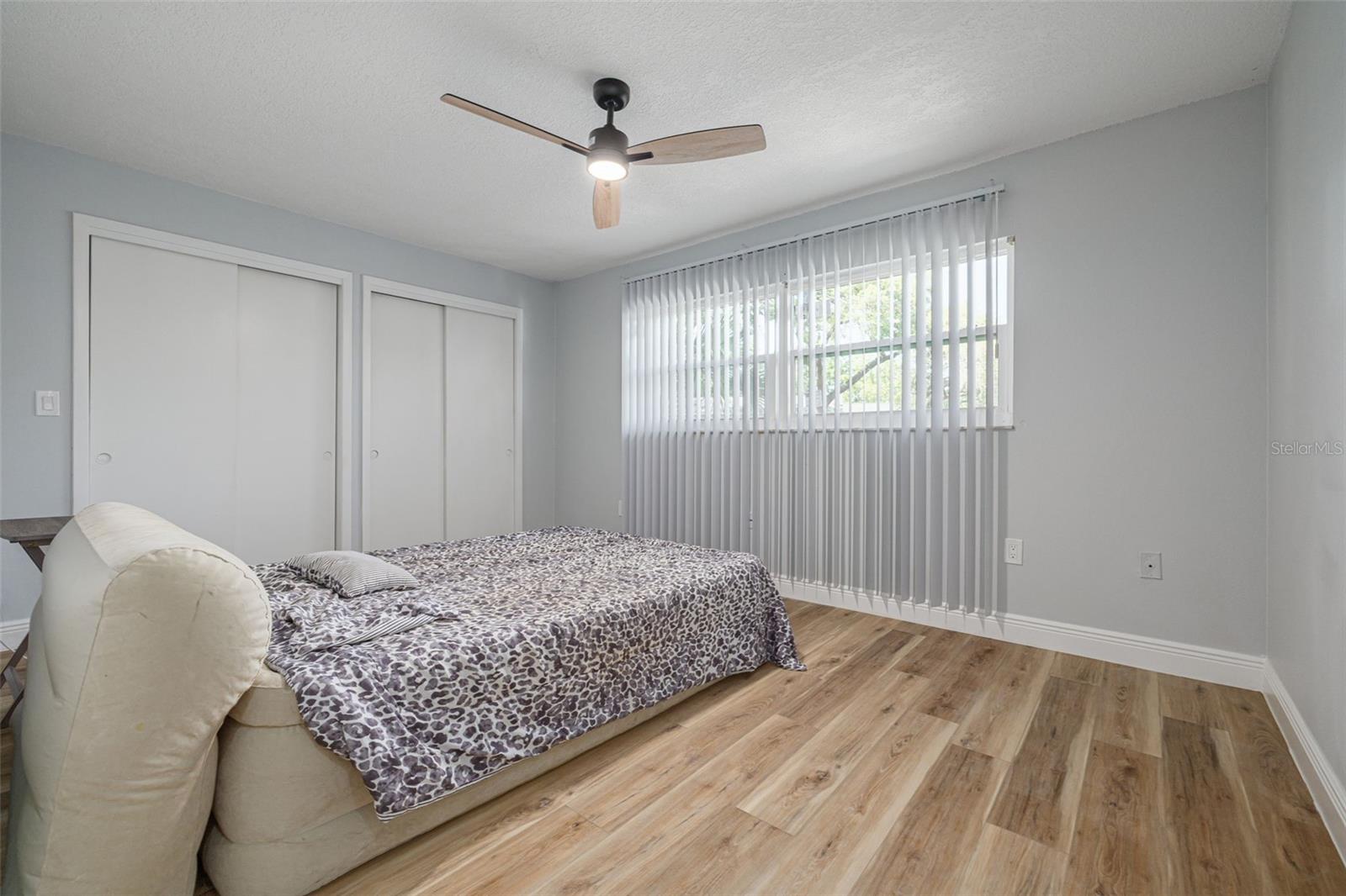 BEACON GROVES - Residential