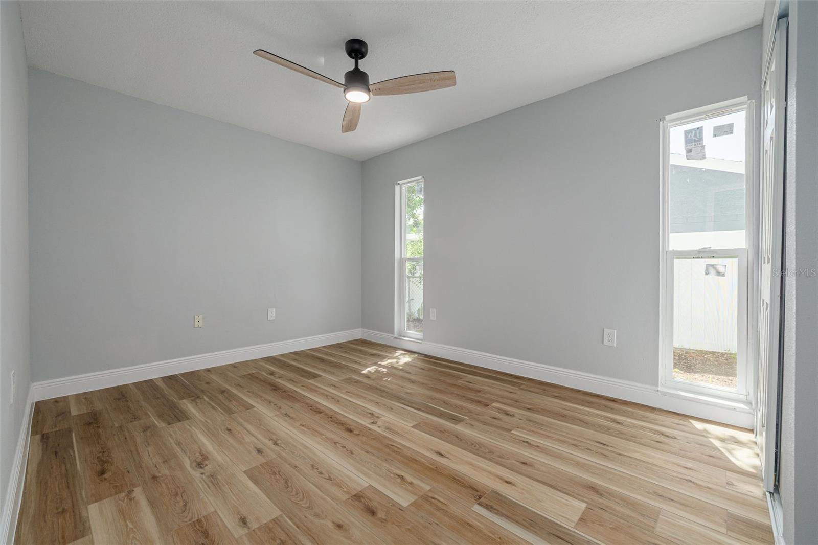 BEACON GROVES - Residential