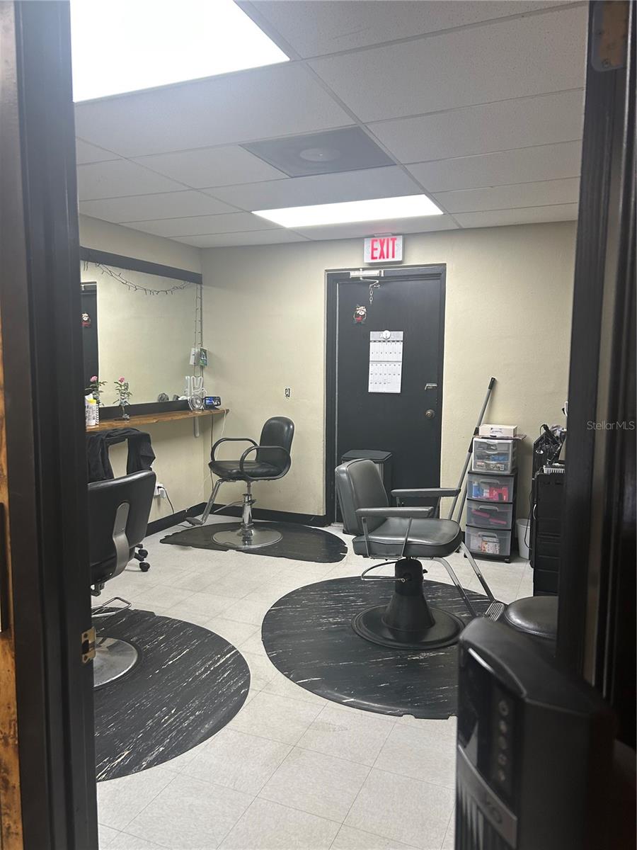 1605 N TEMPLE AVENUE