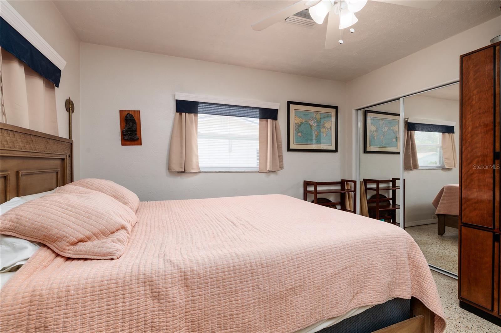 MIRA BELLA 1 - Residential