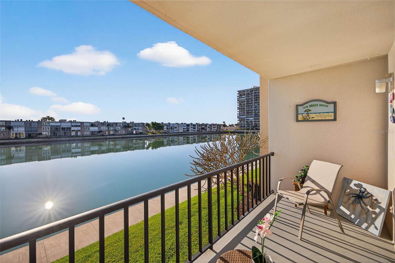 BAY ISLAND GROUP 7 - Residential