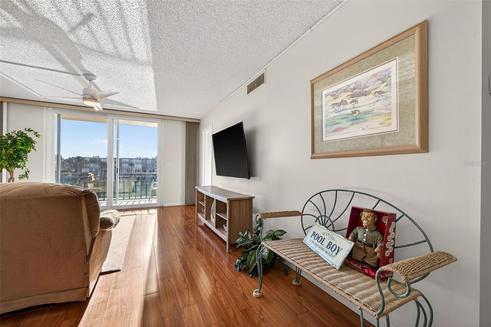 BAY ISLAND GROUP 7 - Residential