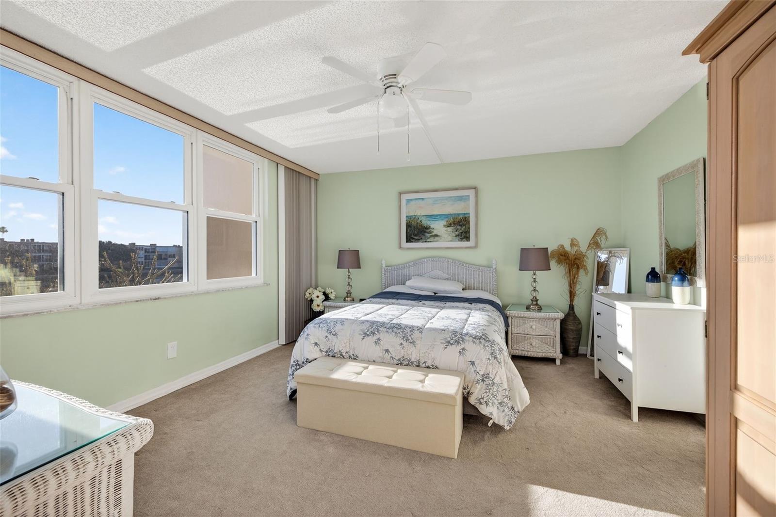 BAY ISLAND GROUP 7 - Residential