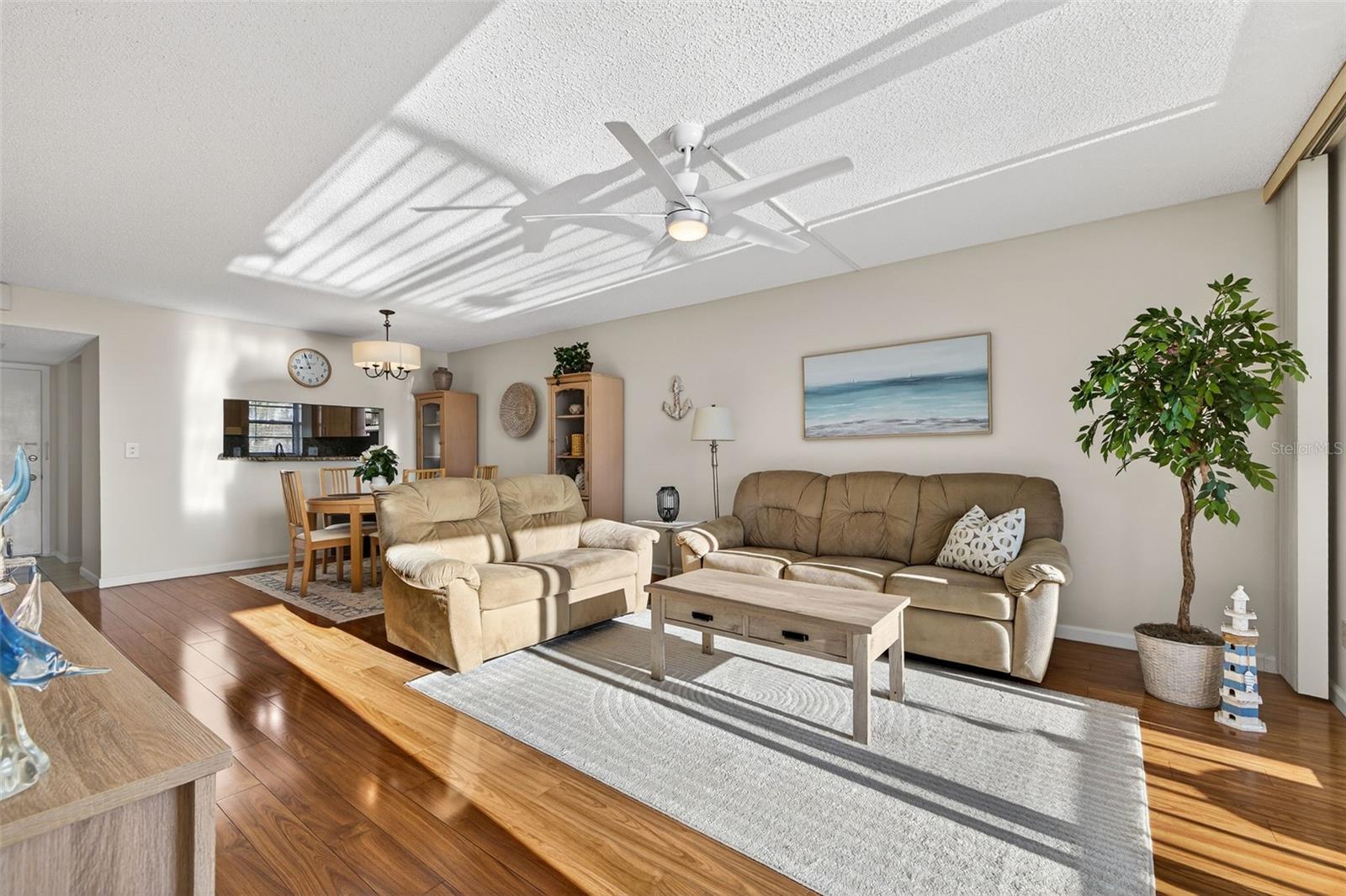 BAY ISLAND GROUP 7 - Residential