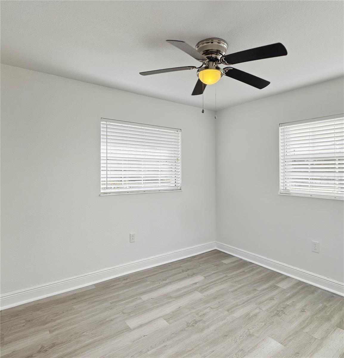 HIGHLAND PARK MANOR 04 - Residential