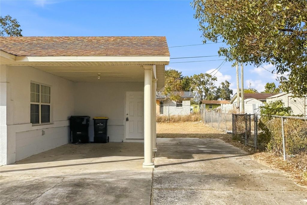 Photo of 2349 Lisa Street, Lake Wales, FL 33898 (MLS # O6381776)