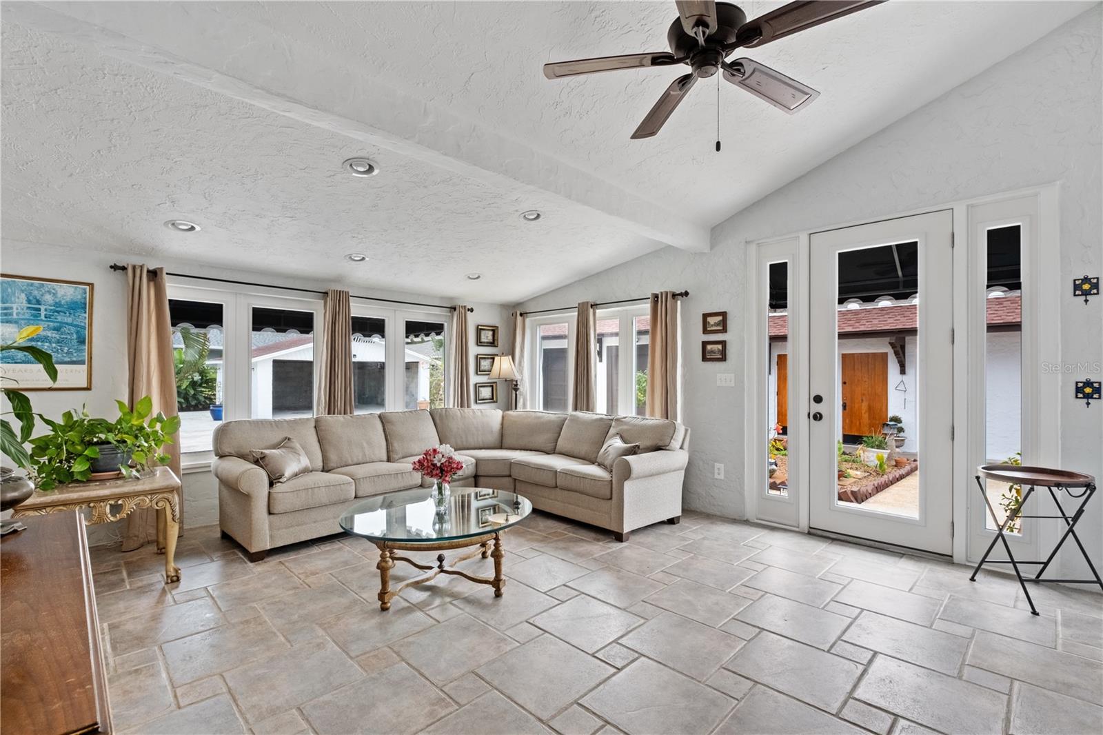 PASADENA ESTATES SEC G - Residential