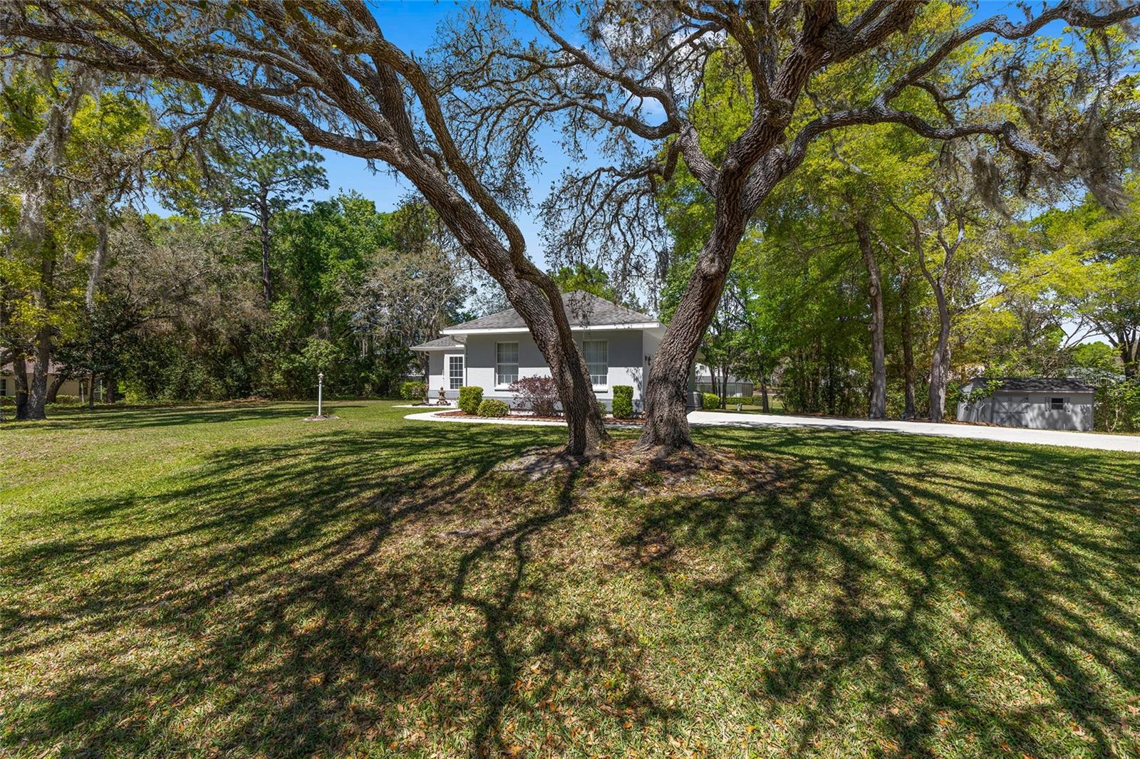 RAINBOW SPRINGS COUNTRY CLUB - Residential