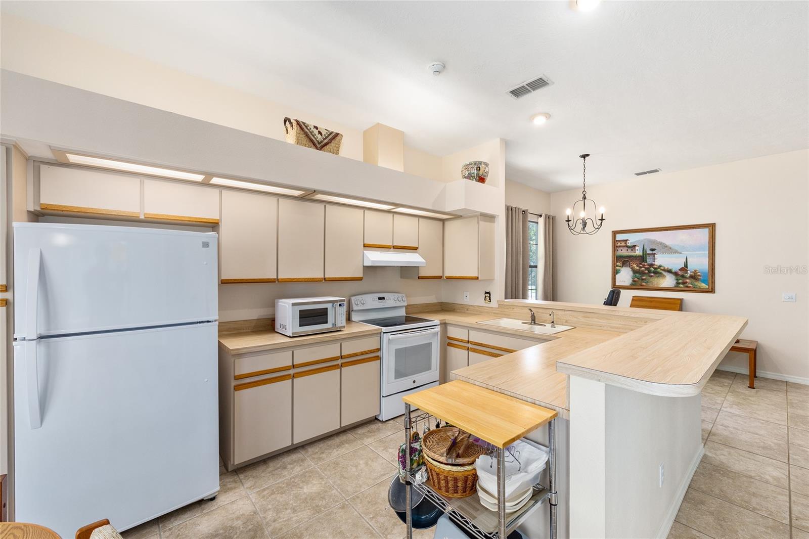 RAINBOW SPRINGS COUNTRY CLUB - Residential