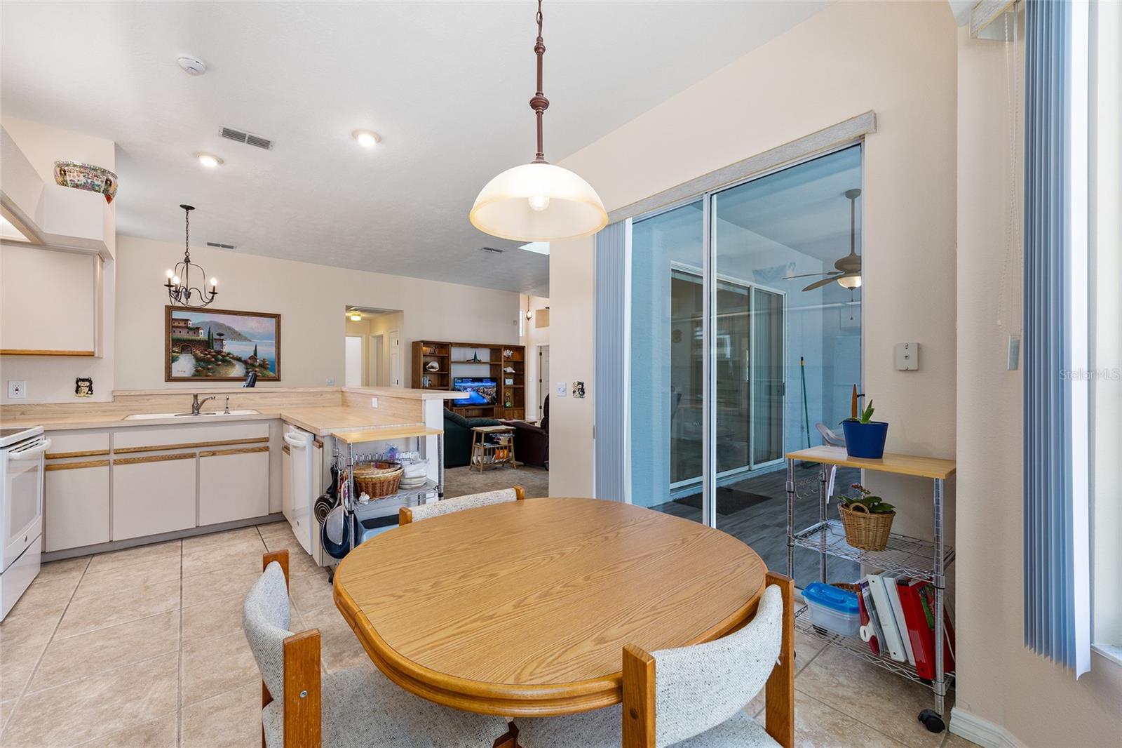 RAINBOW SPRINGS COUNTRY CLUB - Residential