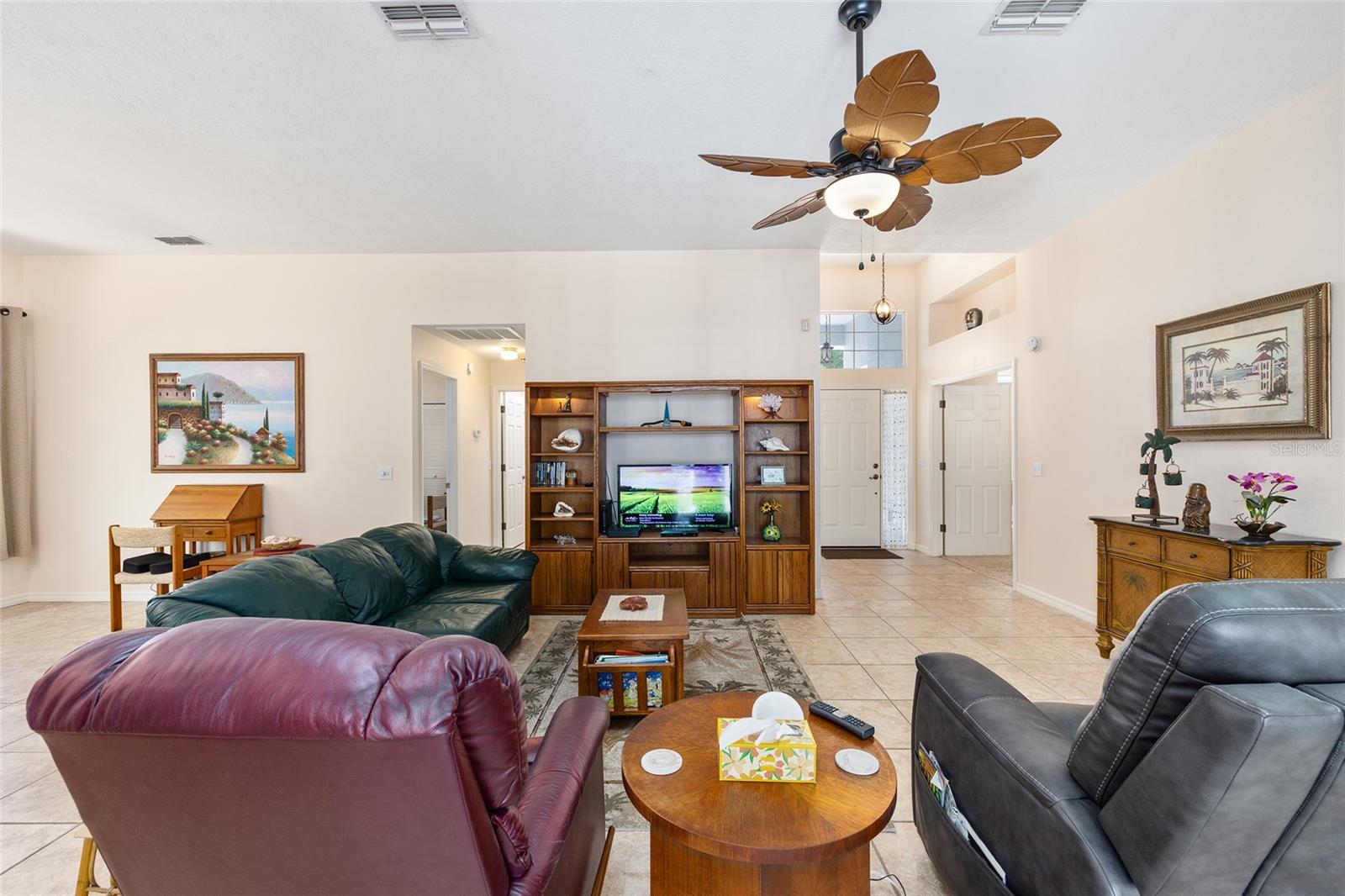 RAINBOW SPRINGS COUNTRY CLUB - Residential