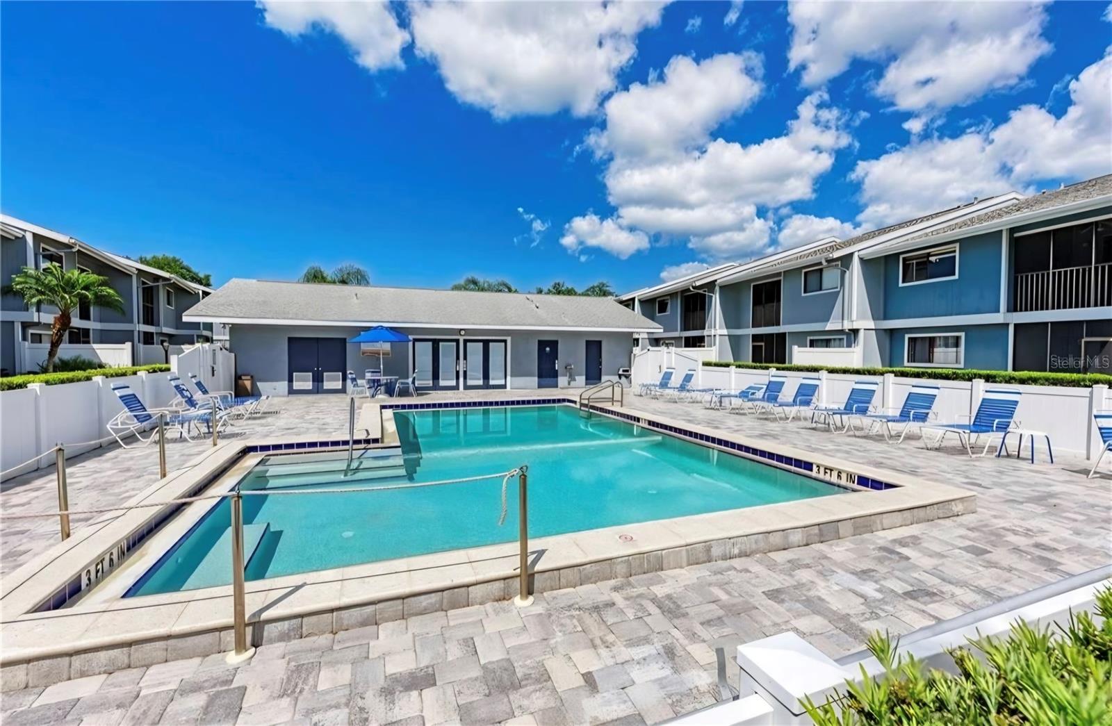 HARBOR PINES - Residential