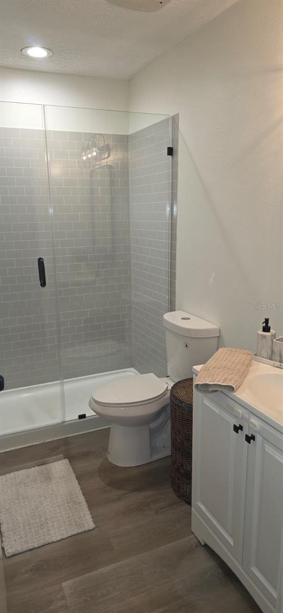 LAKE PADGETT ESTATES - Residential