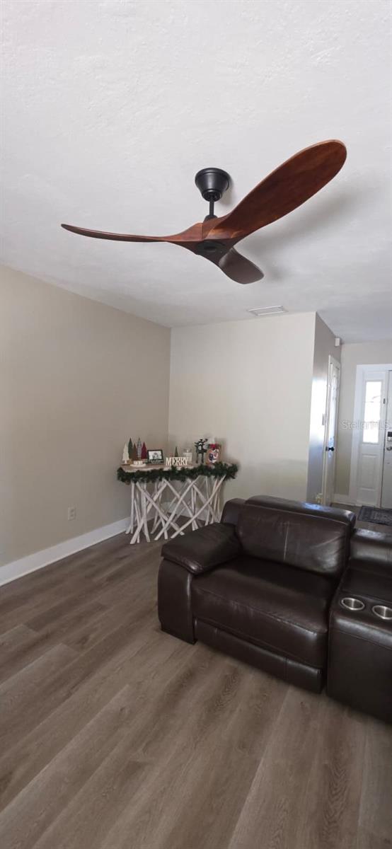 LAKE PADGETT ESTATES - Residential