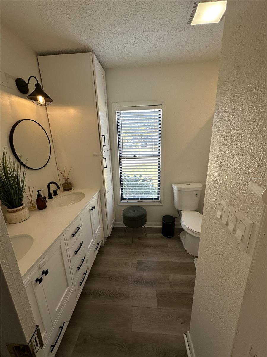 LAKE PADGETT ESTATES - Residential