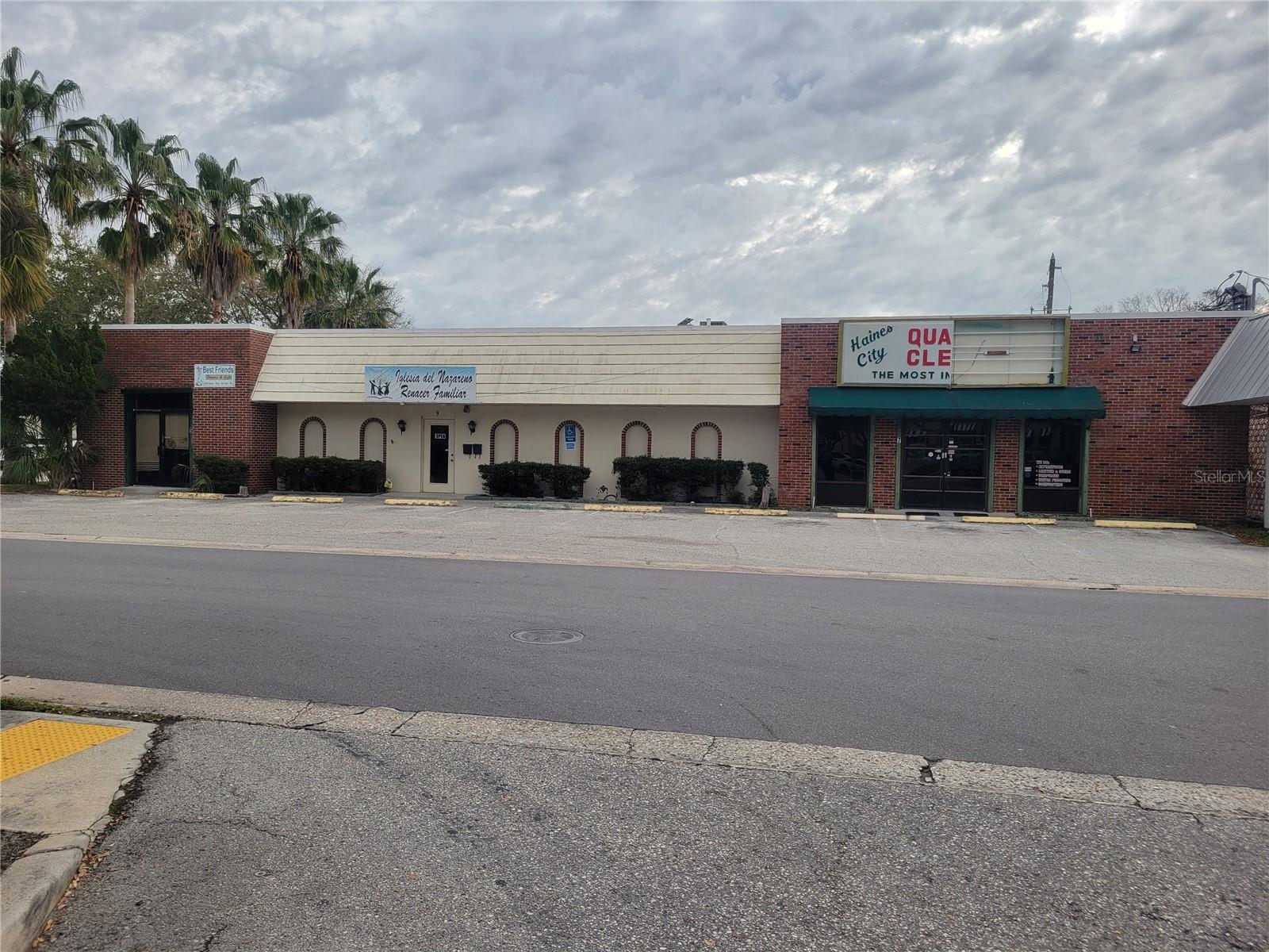 Location, Location,Location don't miss out on a great investment. Property is Located in Haines City, near a shopping plaza and restaurants, this three unit commercial building boasts full potential! seller motivated
The net operating expenses are $13,410.13.