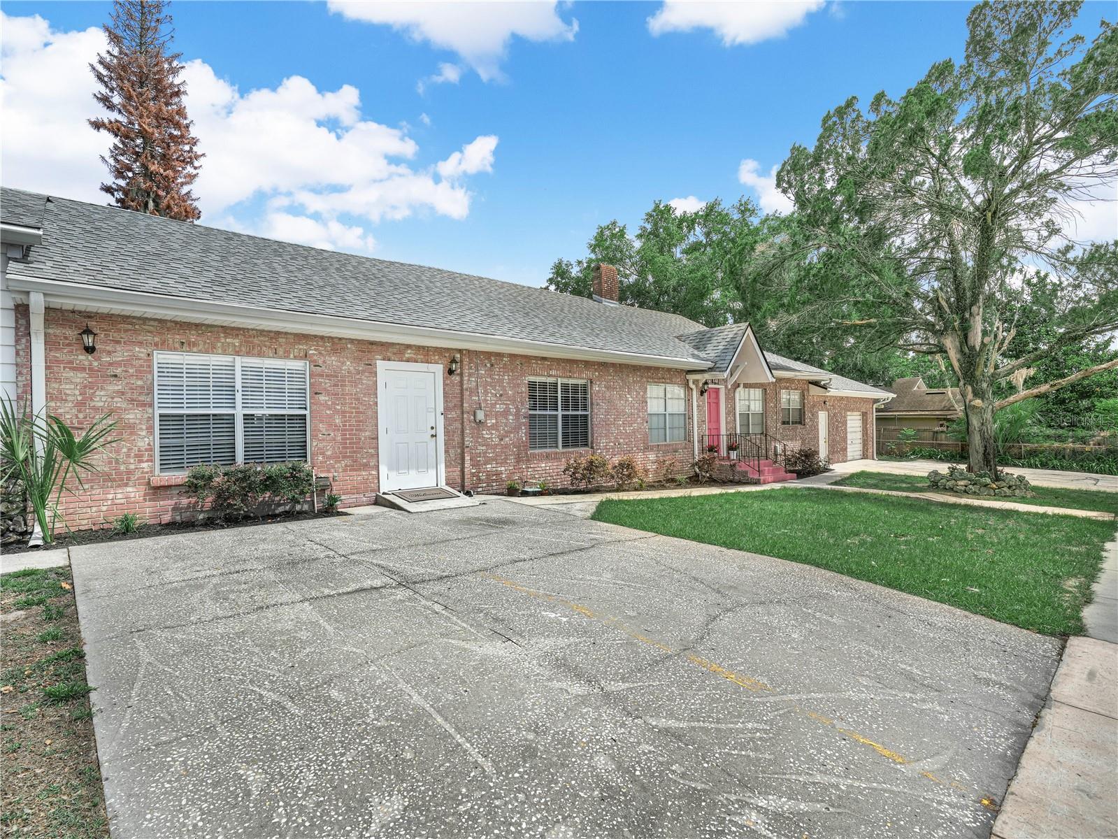 221 CITRUS GROVE BOULEVARD S