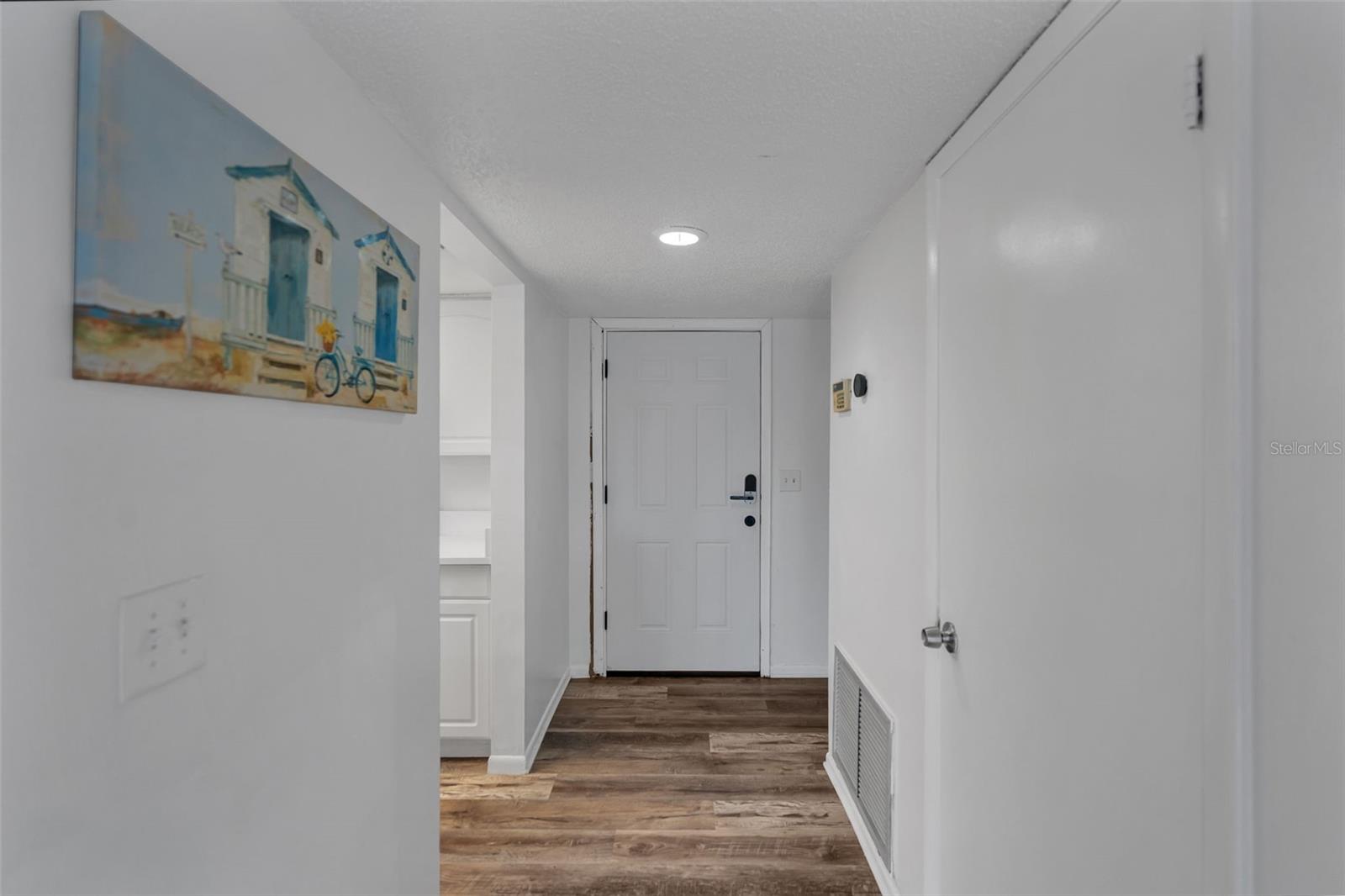 5850 PEREGRINE AVE C10