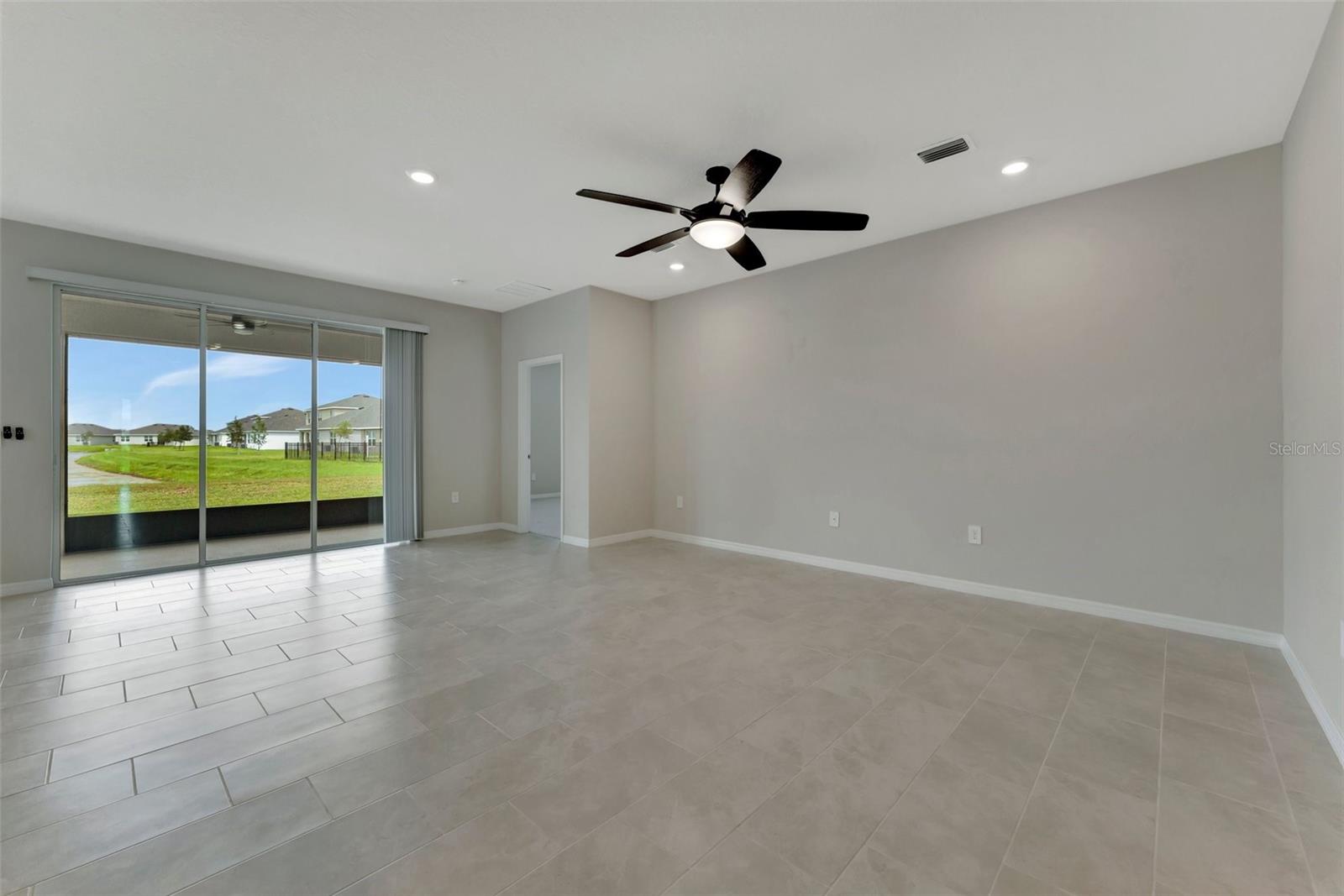 LAKEWOOD RANCH SOLERA PH IC & ID - Residential Lease