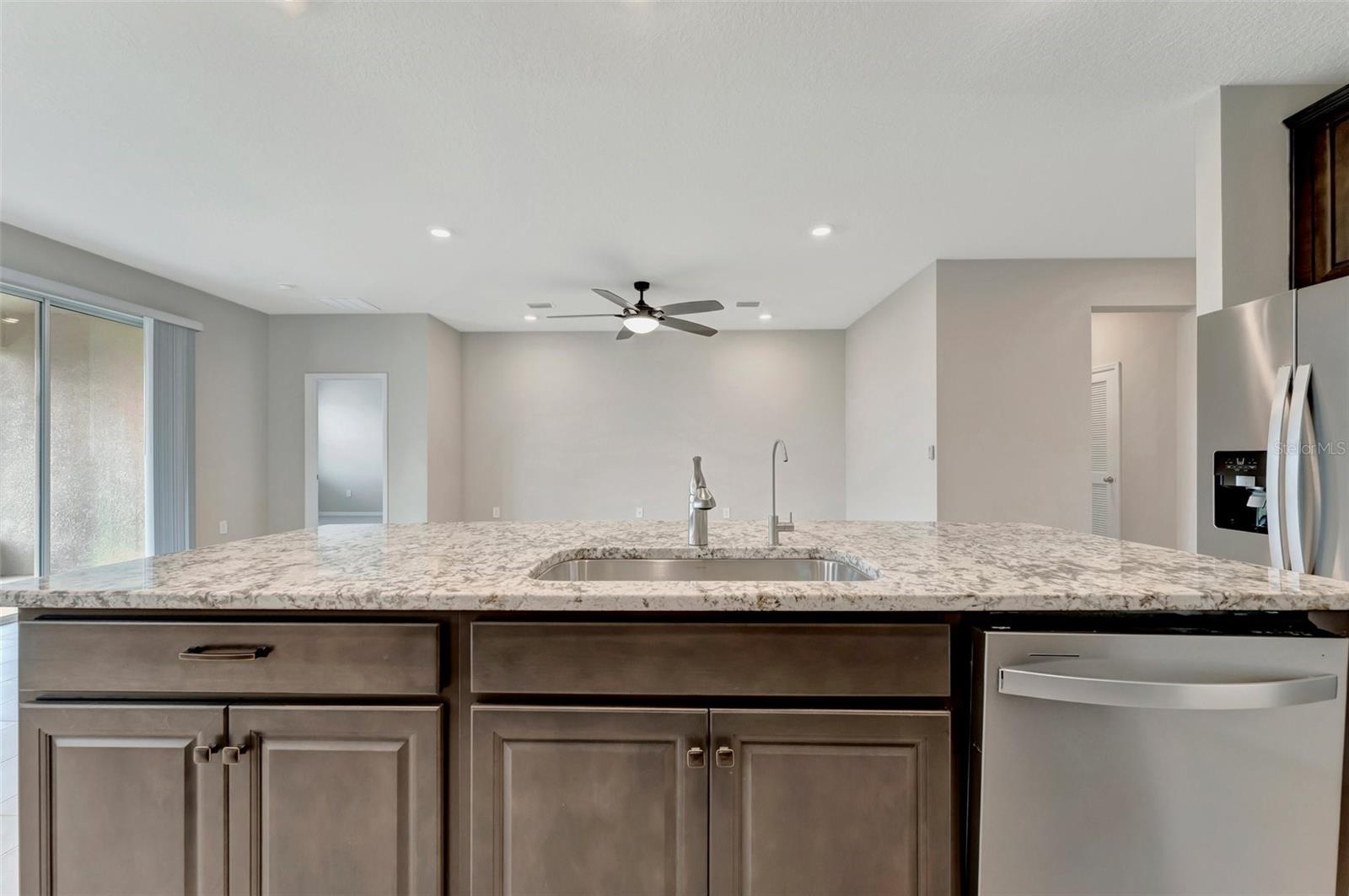 LAKEWOOD RANCH SOLERA PH IC & ID - Residential Lease