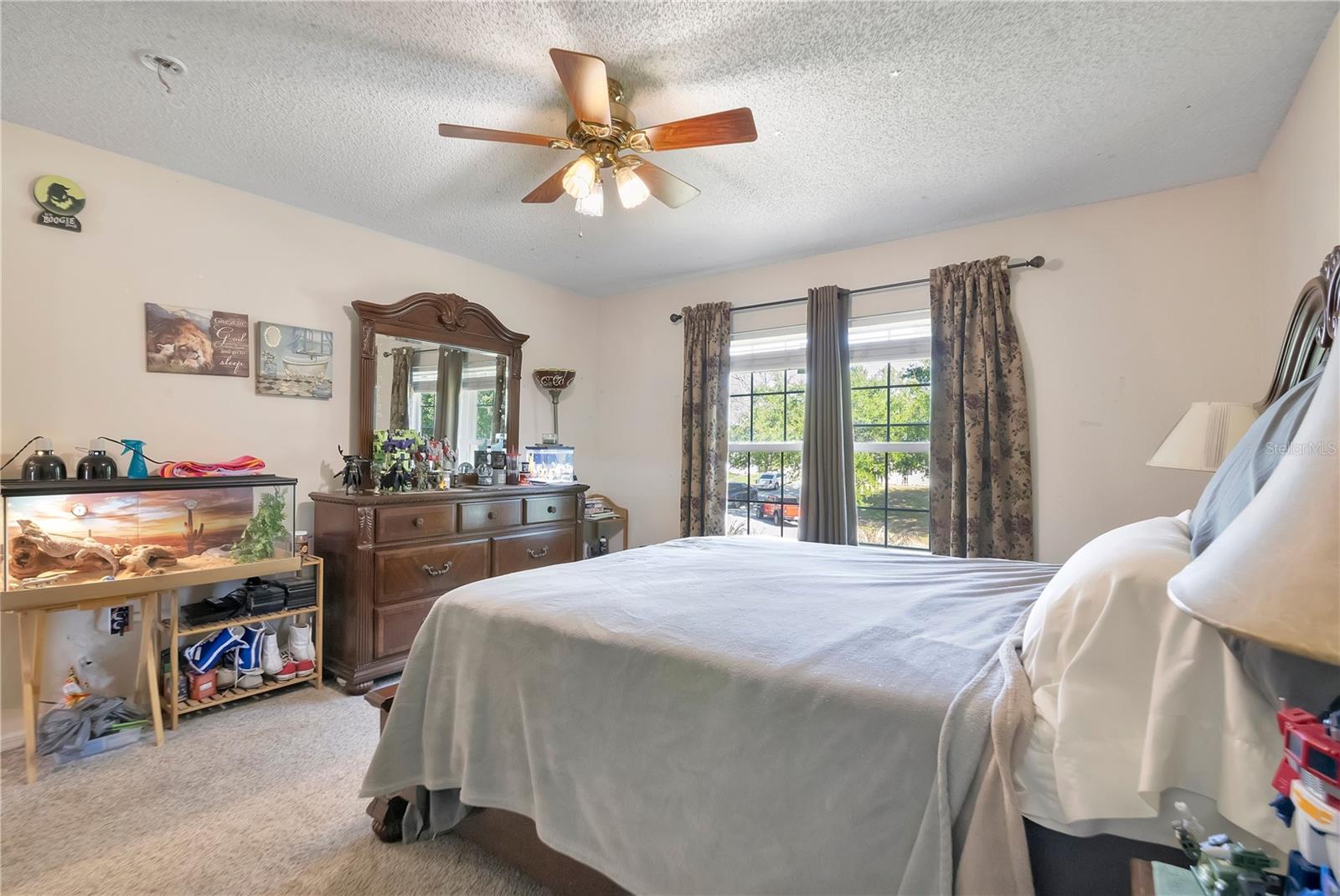 JOHNS LAKE ESTATES - Residential