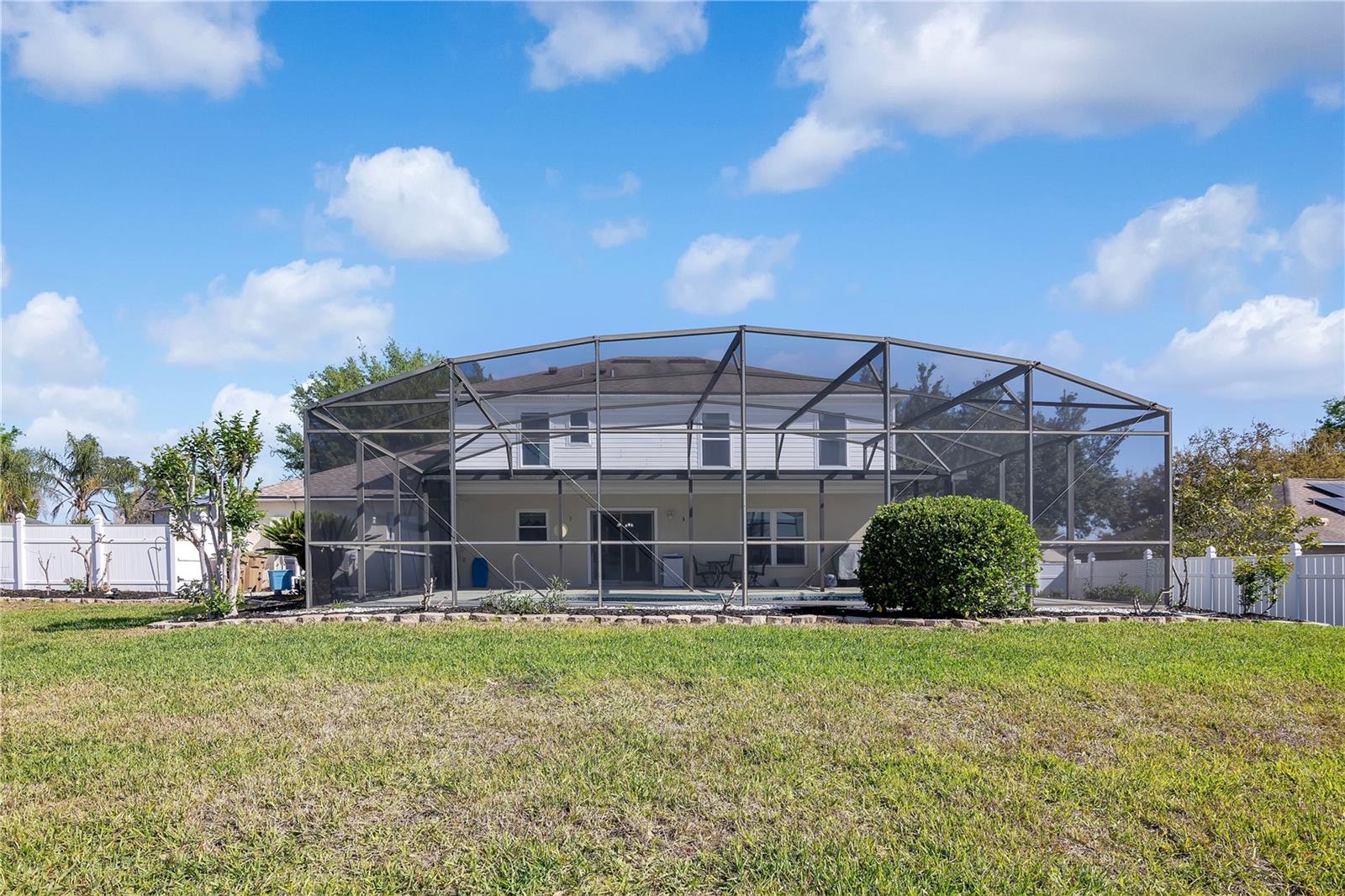 JOHNS LAKE ESTATES - Residential