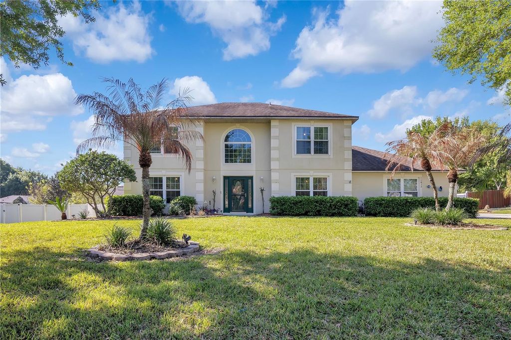 Photo of 16012 Horizon Court, Clermont, FL 34711 (MLS # G5110459)