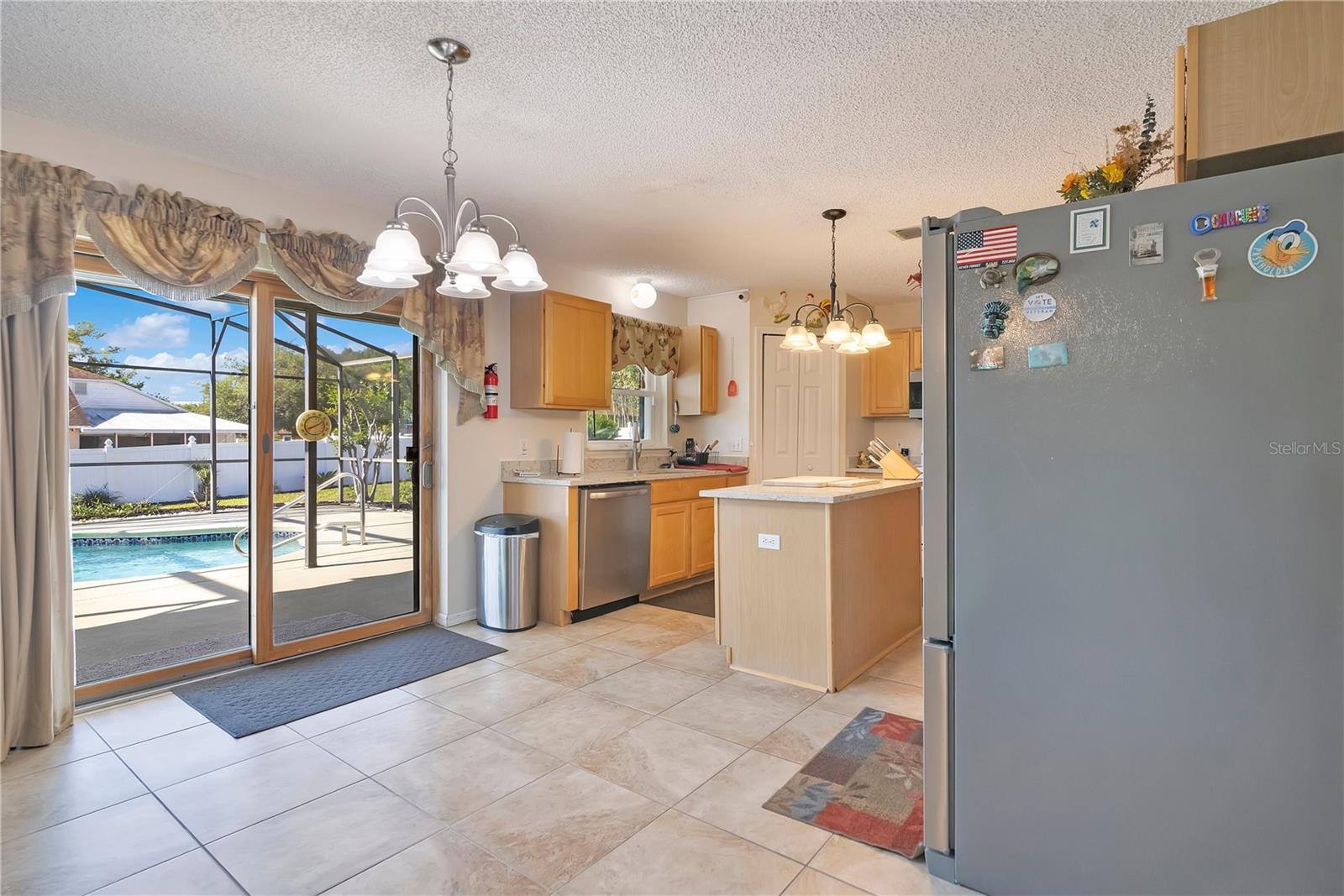 JOHNS LAKE ESTATES - Residential