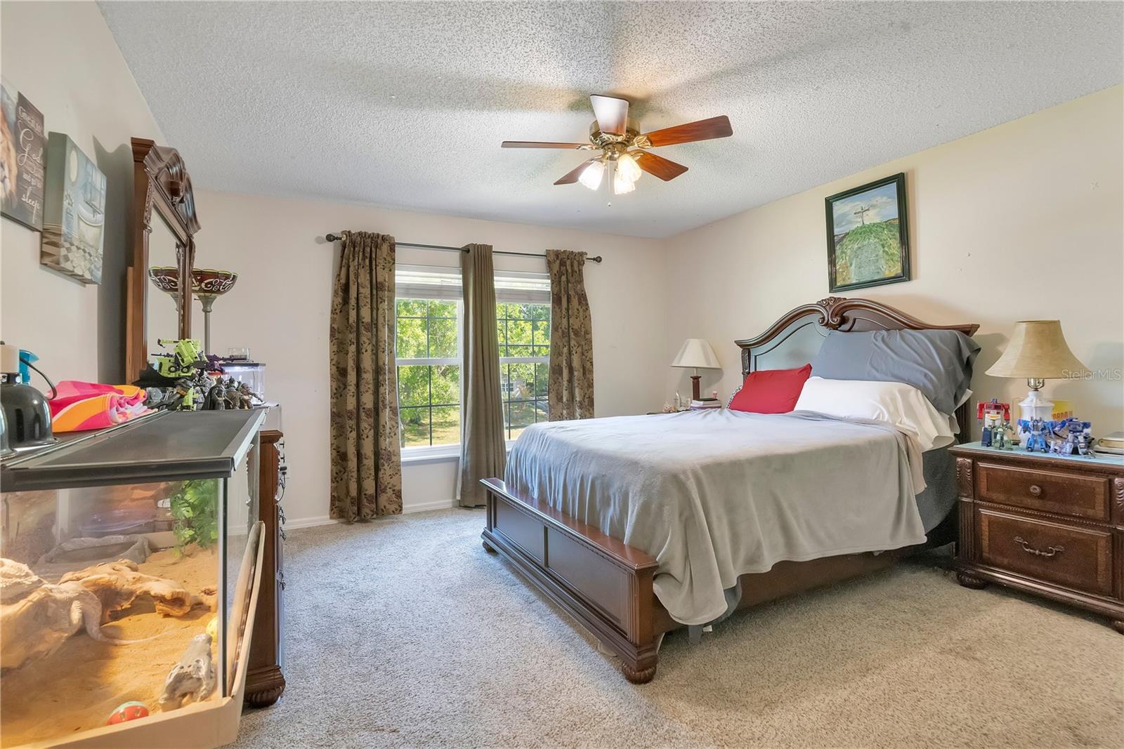 JOHNS LAKE ESTATES - Residential