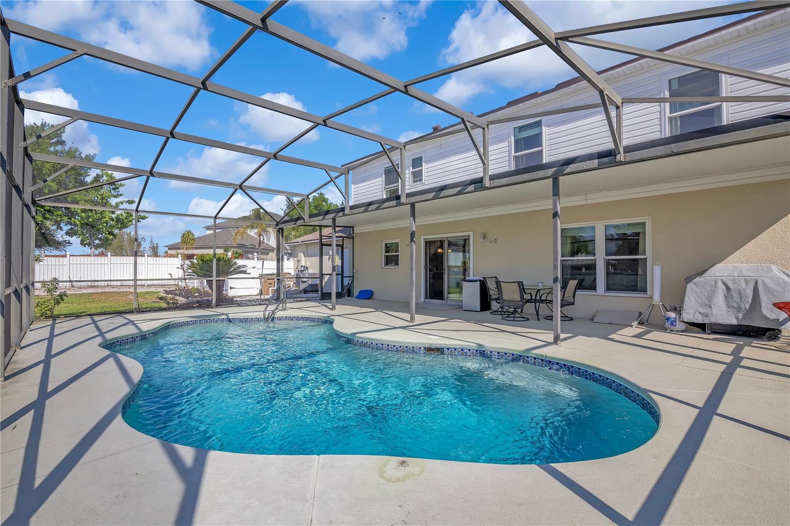 JOHNS LAKE ESTATES - Residential