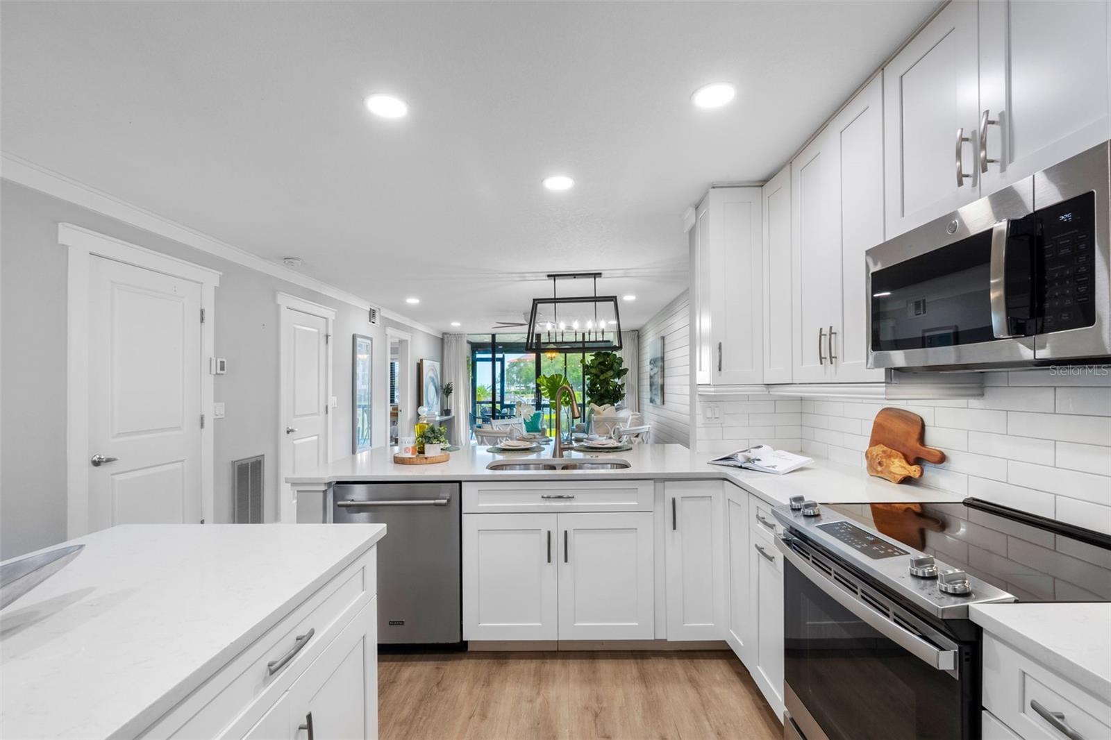 TARPON COVE CONDO - Residential