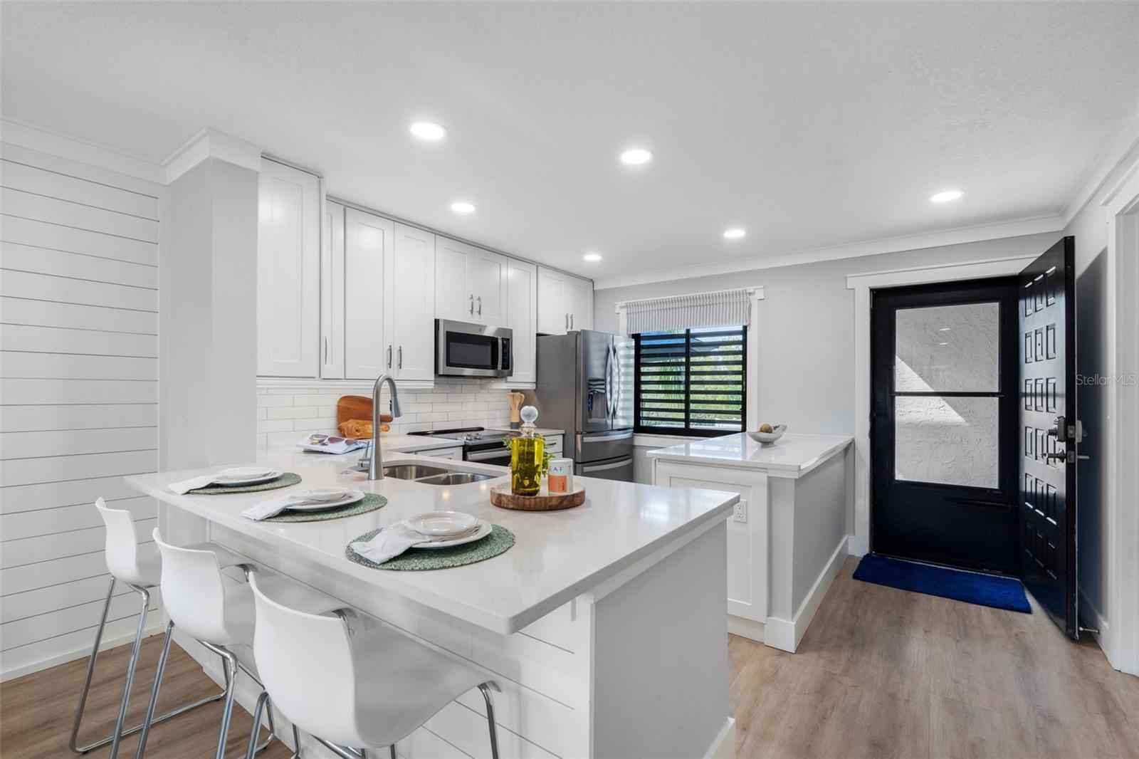TARPON COVE CONDO - Residential