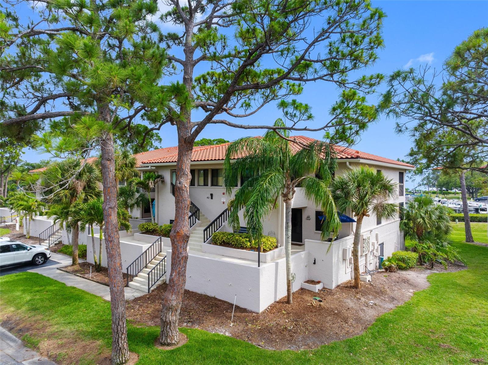 TARPON COVE CONDO - Residential