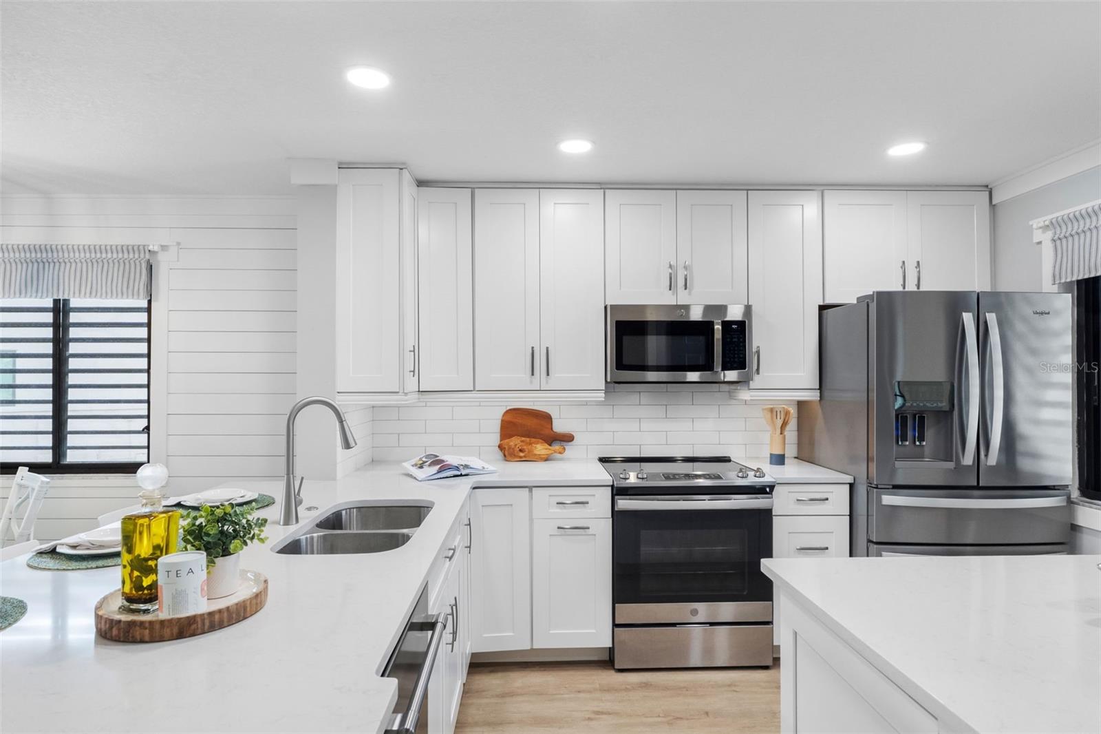 TARPON COVE CONDO - Residential