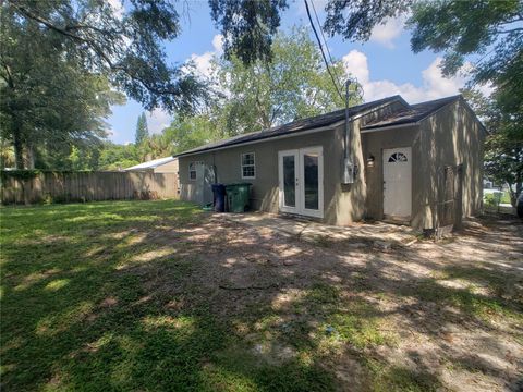 A home in TAMPA