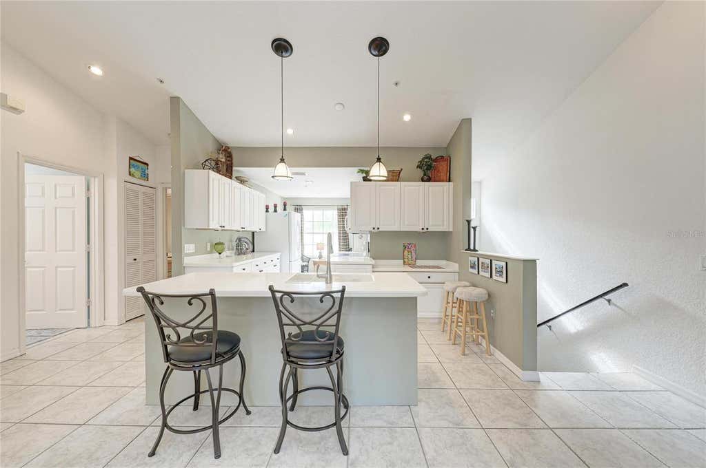Photo of 6821 Fairview Terrace #6821, Bradenton, FL 34203 (MLS # A4698319)