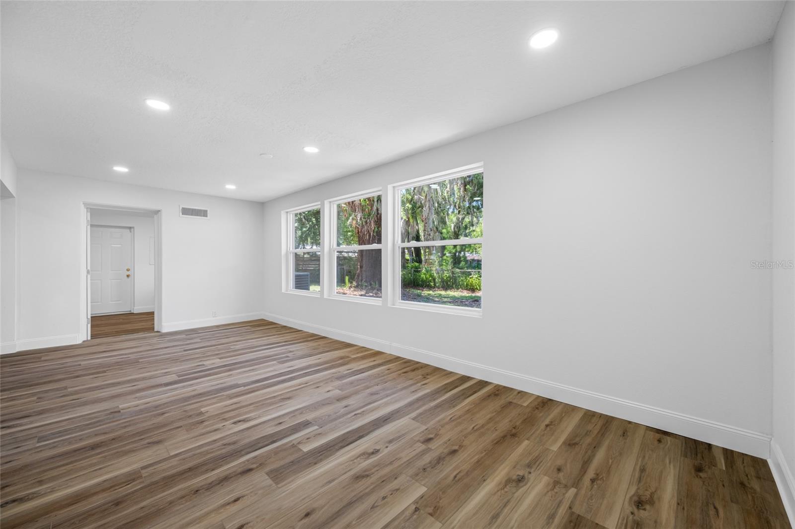 TEMPLE TERRACE RIVERSIDE SUBDI - Residential