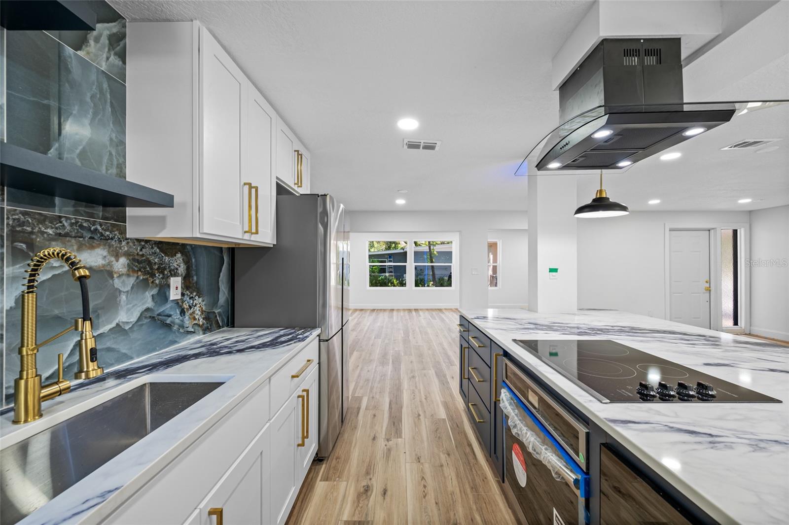 TEMPLE TERRACE RIVERSIDE SUBDI - Residential