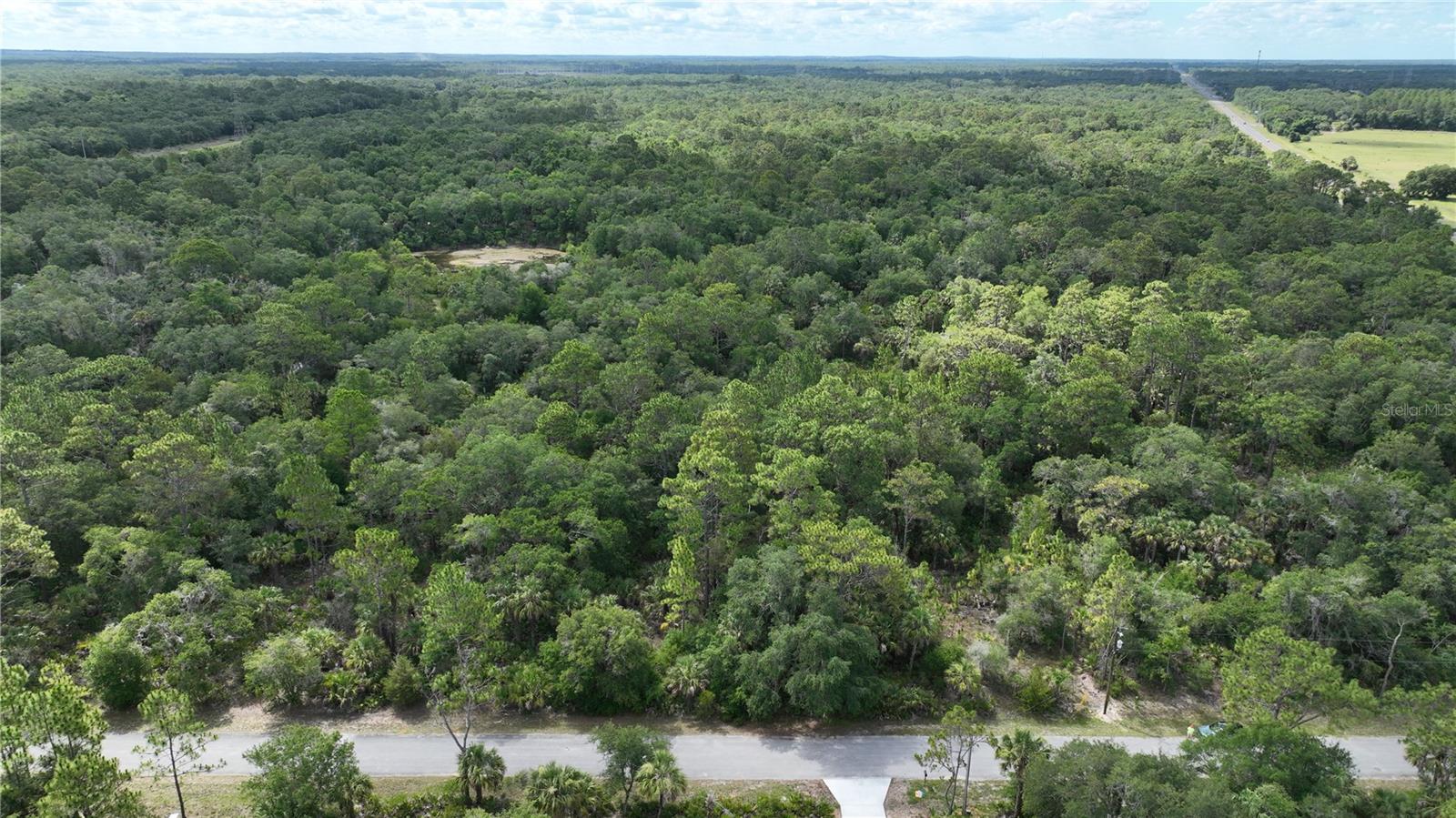 CRYSTAL MANOR UNIT 02 - Land