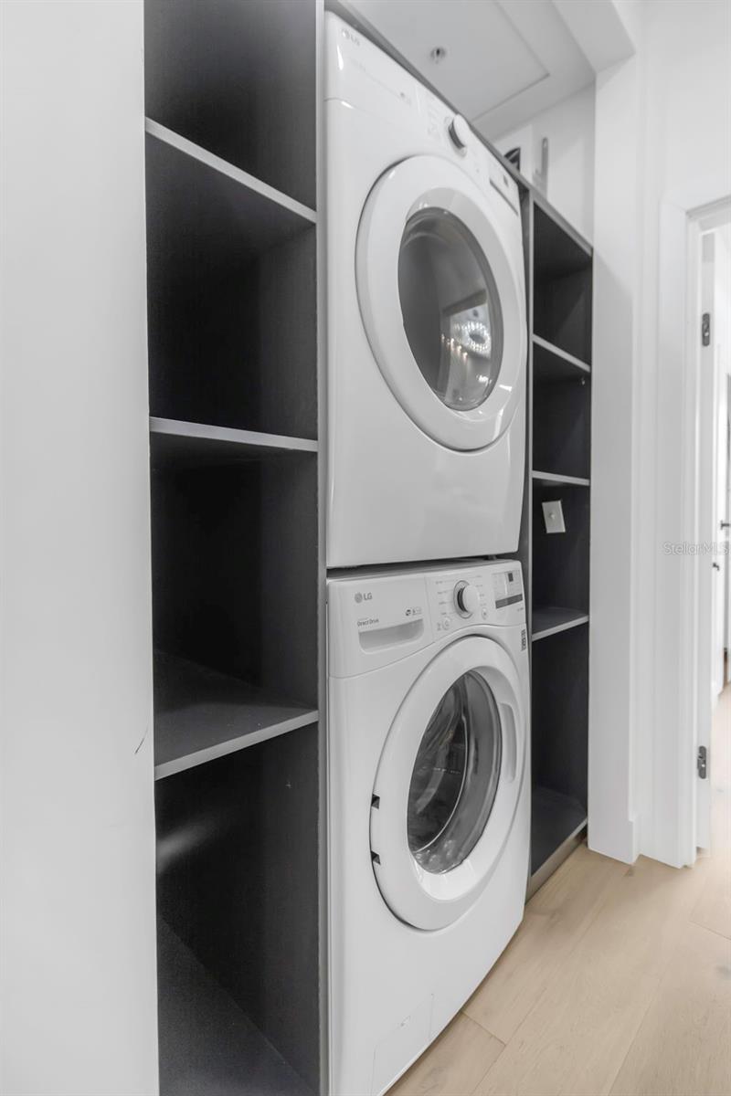 BAYOU GRANDE TOWNHOME COMMUNITY - Residential Lease