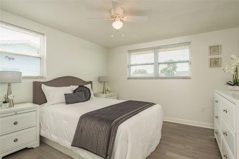 A home in PORT RICHEY