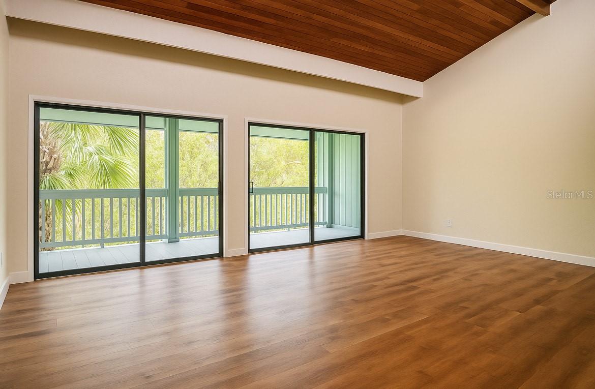 GRENELEFE CAMELOT CONDO - Residential