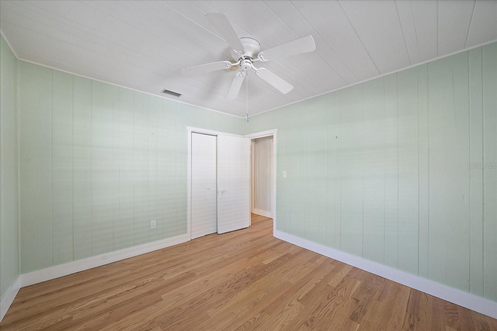 LONGBEACH ON LONGBOAT KEY - Residential