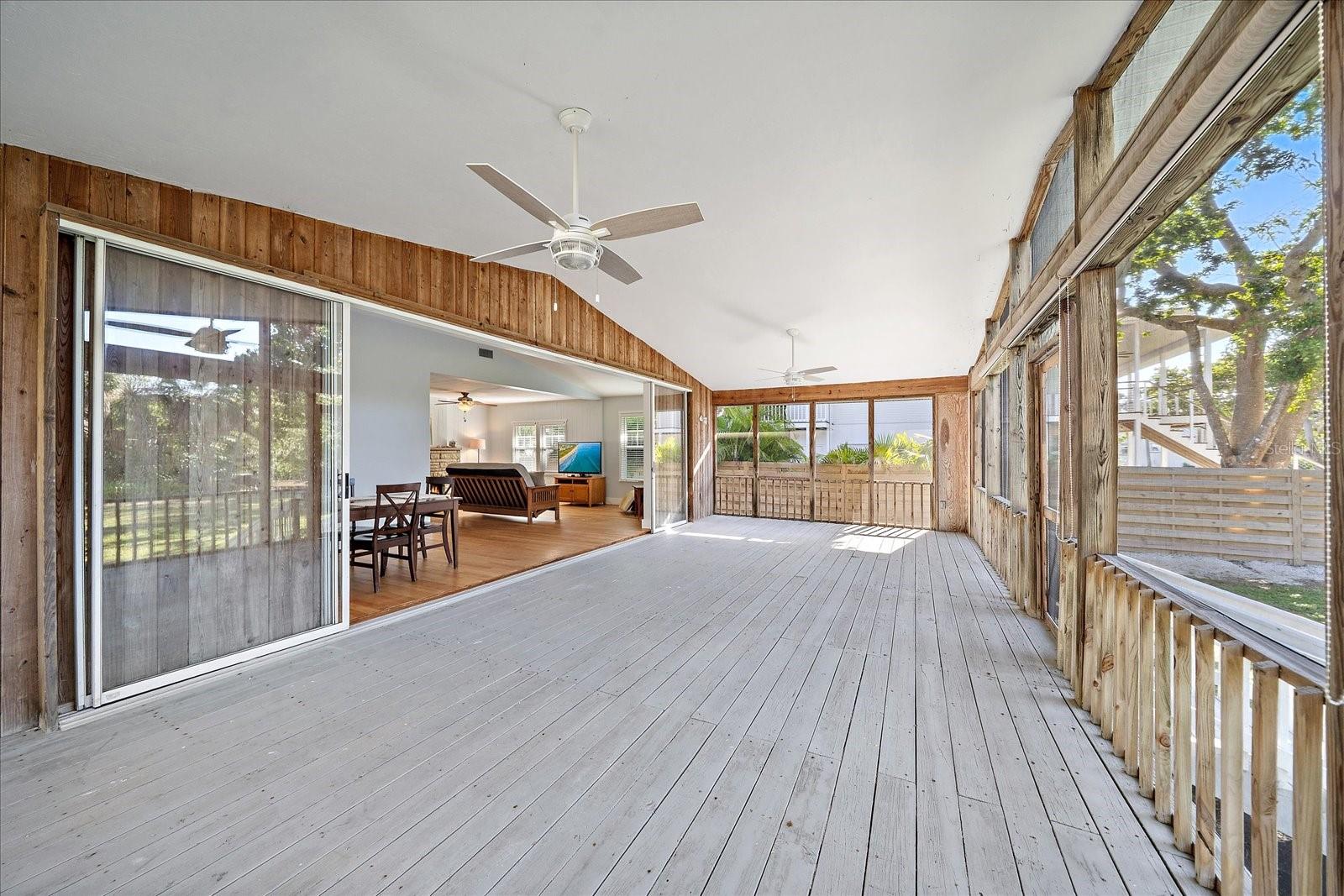 LONGBEACH ON LONGBOAT KEY - Residential