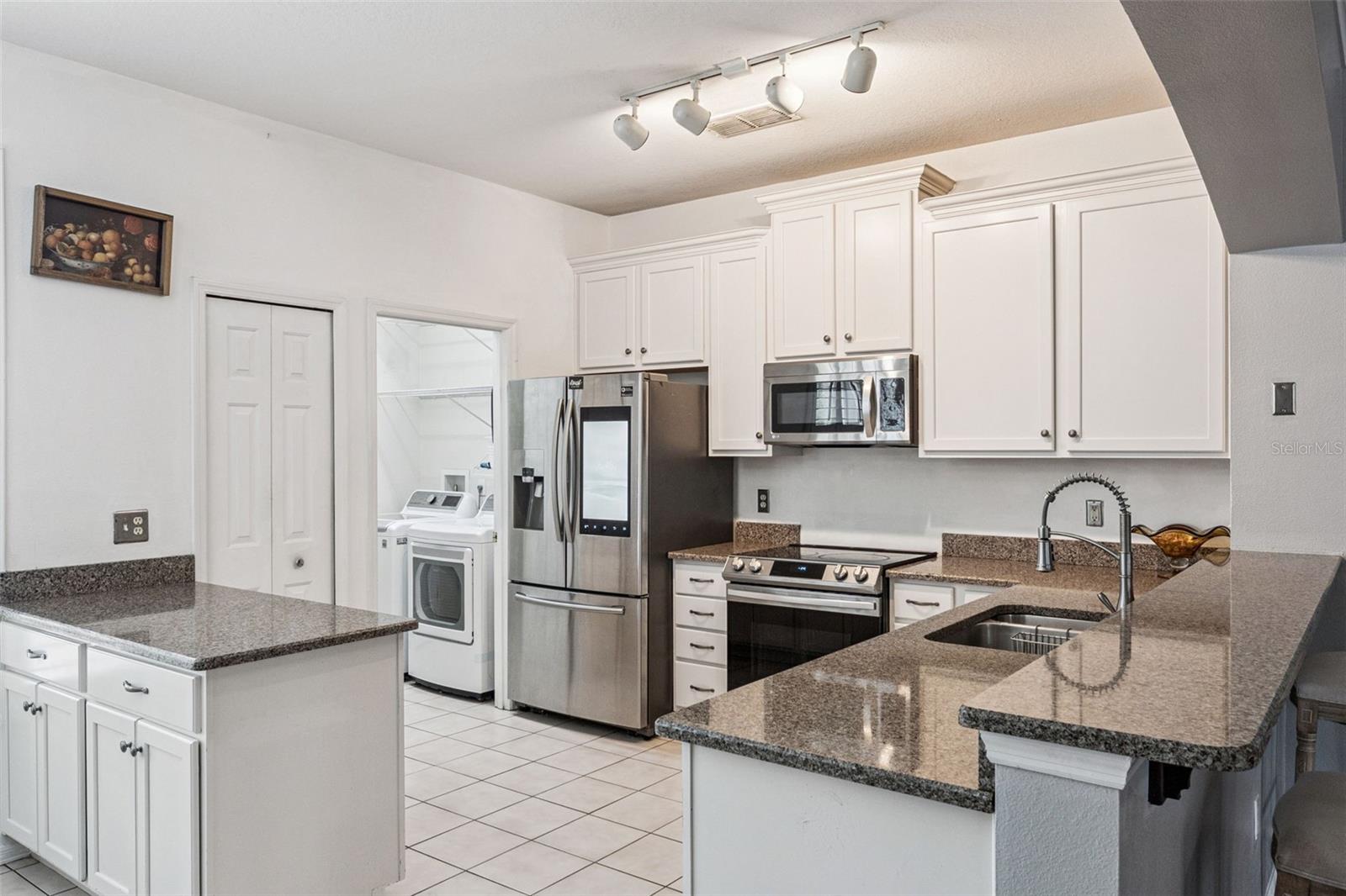 REFLECTIONS - Residential